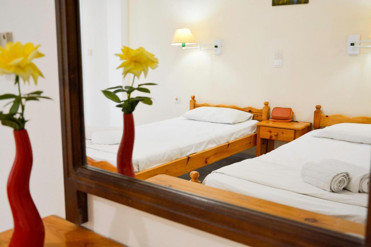 Loula Apartments Kávos Zewnętrze zdjęcie