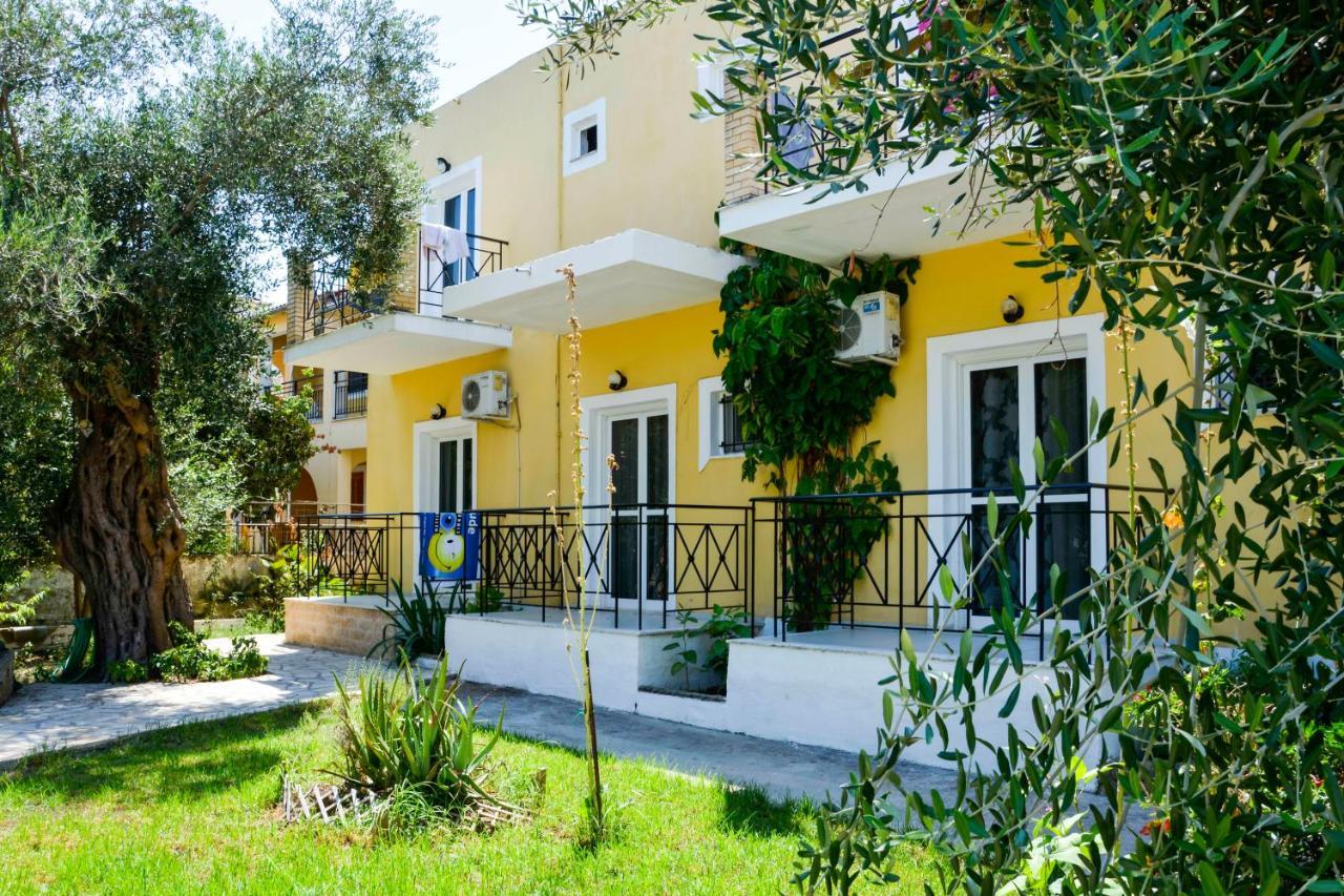 Loula Apartments Kávos Zewnętrze zdjęcie