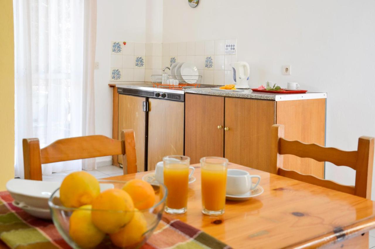 Loula Apartments Kávos Zewnętrze zdjęcie
